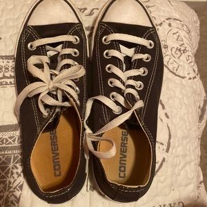 Black Converse